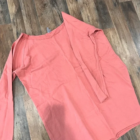 Long sleeve pink blouse💗 - Picture 1 of 4